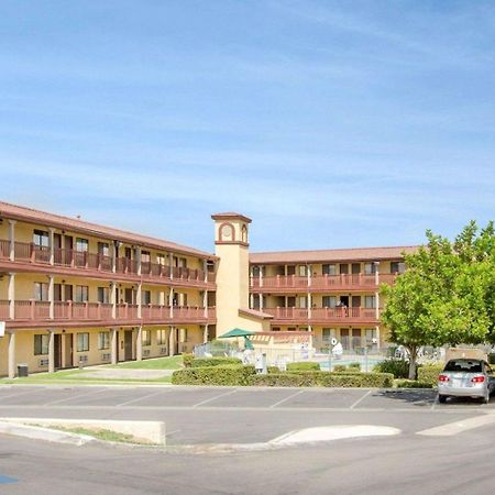 Quality Inn San Bernardino Exterior photo