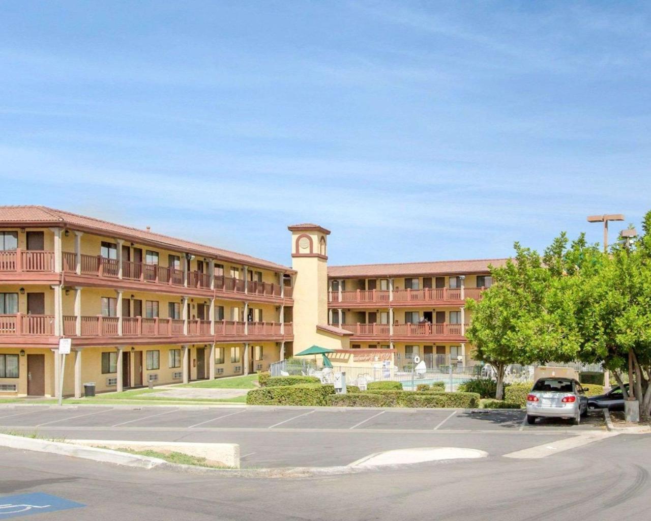 Quality Inn San Bernardino Exterior photo